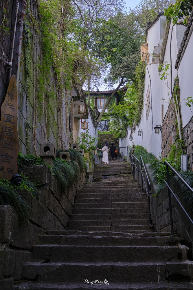 宝石山 33